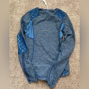 women’s lululemon winter thermal shirt